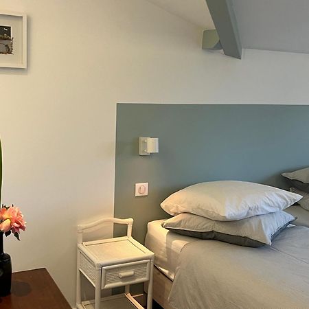 Bed and Breakfast Laguillotte Сеньосс Екстер'єр фото
